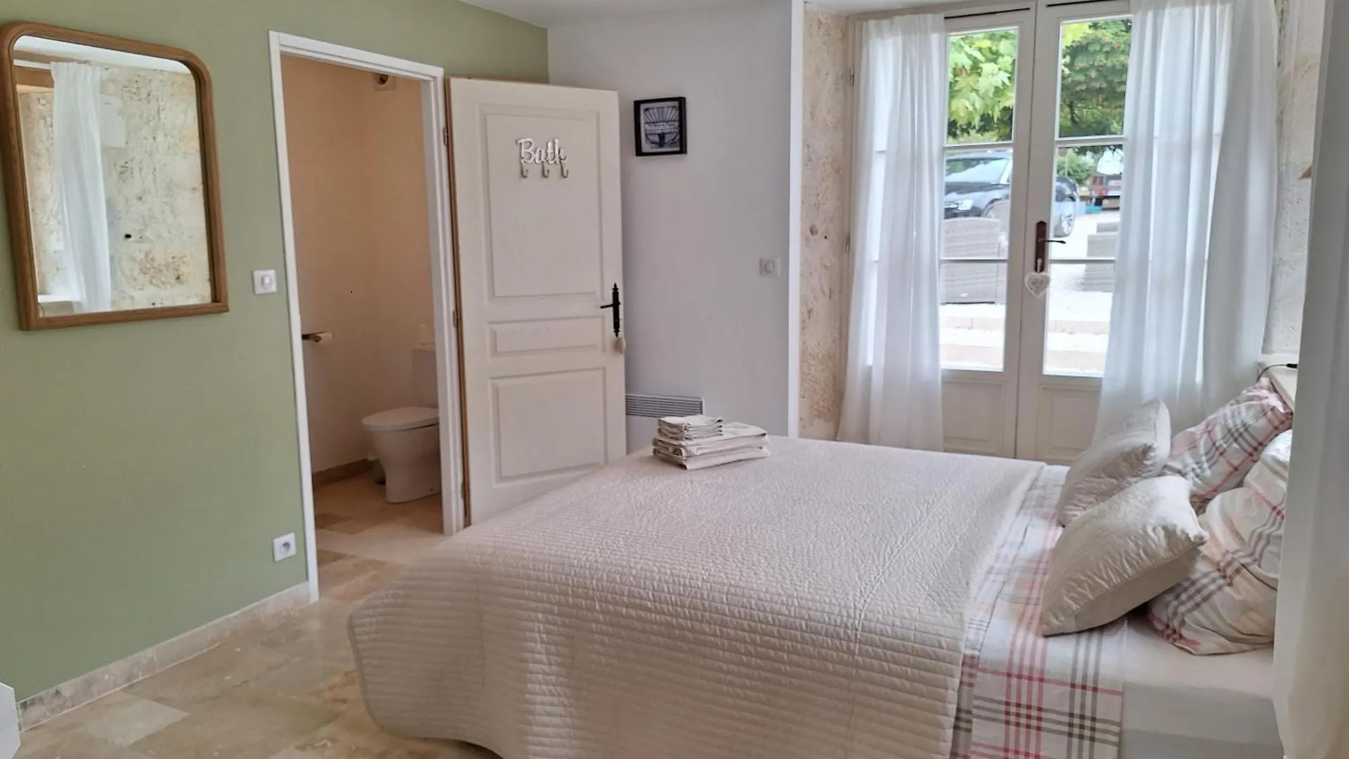 Bed and Breakfast La Nouvelle Vie En Quercy Montaigu-de-Quercy 0*,